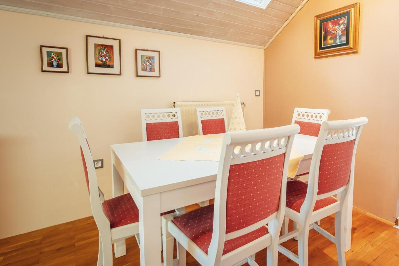 Apartma Borovc Mojstrana Exterior foto